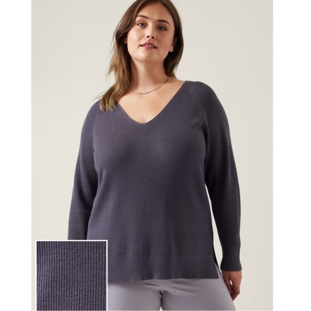 Athleta Hanover Refined V-Neck Sweater Fine Merino Wool Dusk Violet Size XL